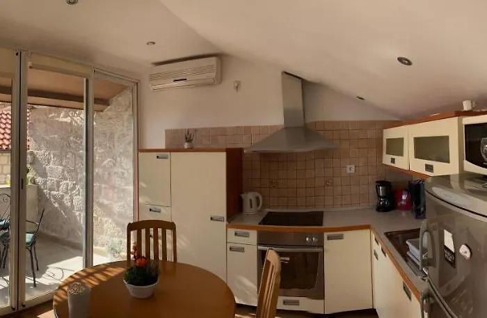 Apartman Bernardi *